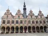 Belfried von Aalst, historisches Denkmal und Teil des Rathauses